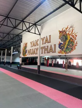 Спортзал «Yak Yai Muay Thai»