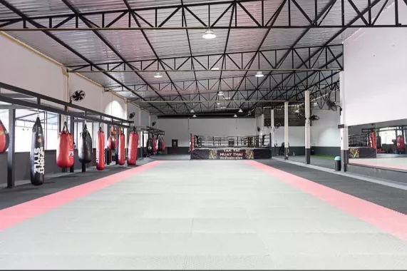 Спортзал «Yak Yai Muay Thai»