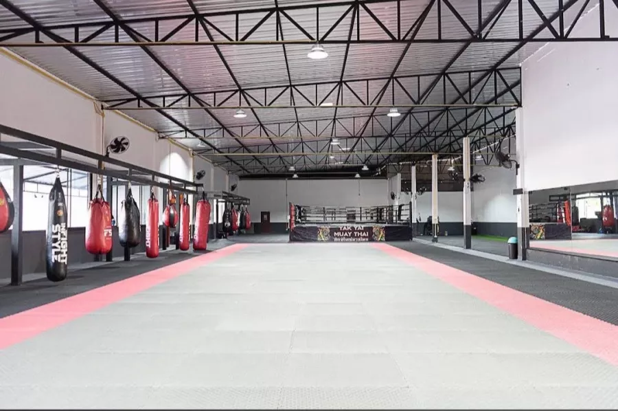 Спортзал Yak Yai Muay Thai в Пхукете: Gym, Спортзал, Тренировки, Trainings , Muay Thai, Fitness, Фитнес, Тайский бокс,