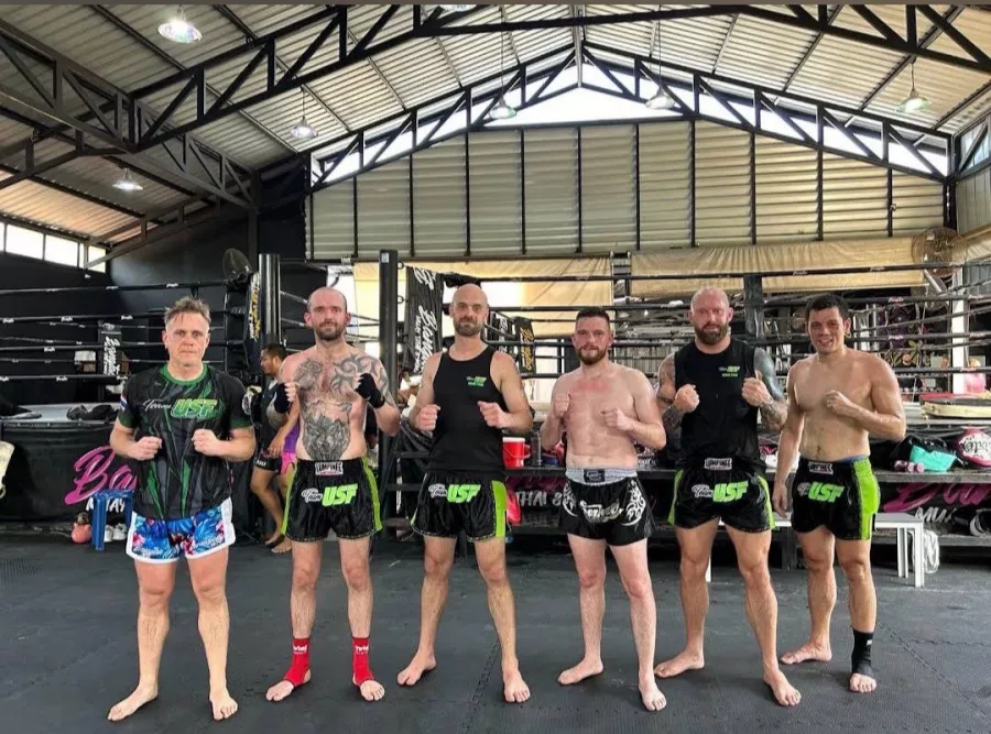 Спортзал Bangtao Muay Thai and MMA в Пхукете: Тренировка, Спортзал, Кафе, Магазин, ММА, Фитнес, Тайский бокс,
