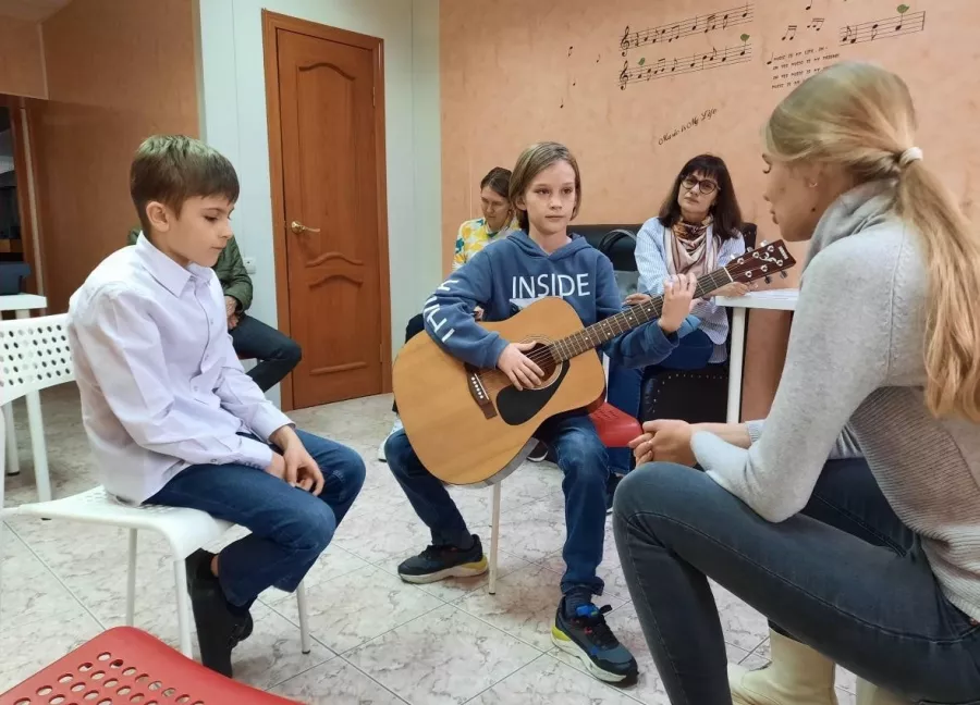 Музыкальная студия Mozart в Ставрополе: Музыкальная студия, Музыкально, Студия музыки , Рисование, Гитара, Барабаны, Фортепьяно, Вокал, Мастер-классы,