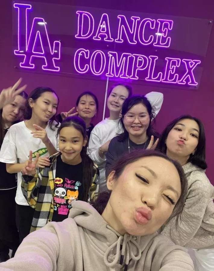 Студия танца LA Dance Complex в Астане: Танцы, Танцевальная студия, Шахматы, Научиться танцевать, Я танцор, Хореография, Гибкость,