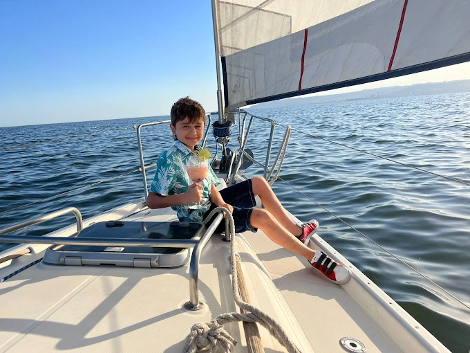 Yacht Club Baku в Баку: Яхта, Приключения, Аренда Яхты, Побережье, Корпоративные Мероприятия, Семейный отдых,