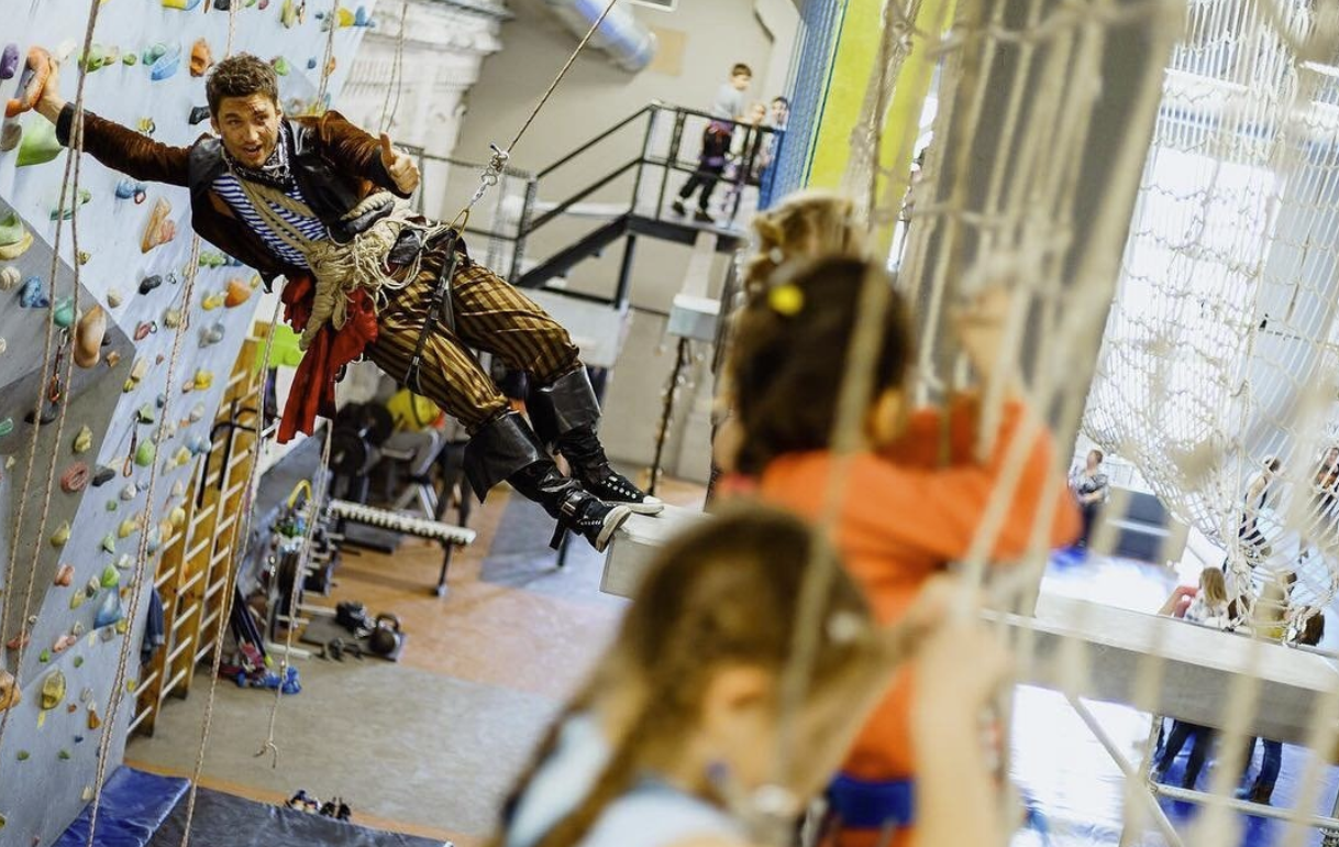 Спортивно-развлекательный клуб "Igels"