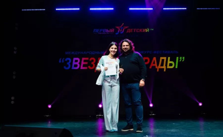 Первый детский эстрадный центр в Санкт-Петербурге: Детям, Детский центр, Вокал, Музыкально,