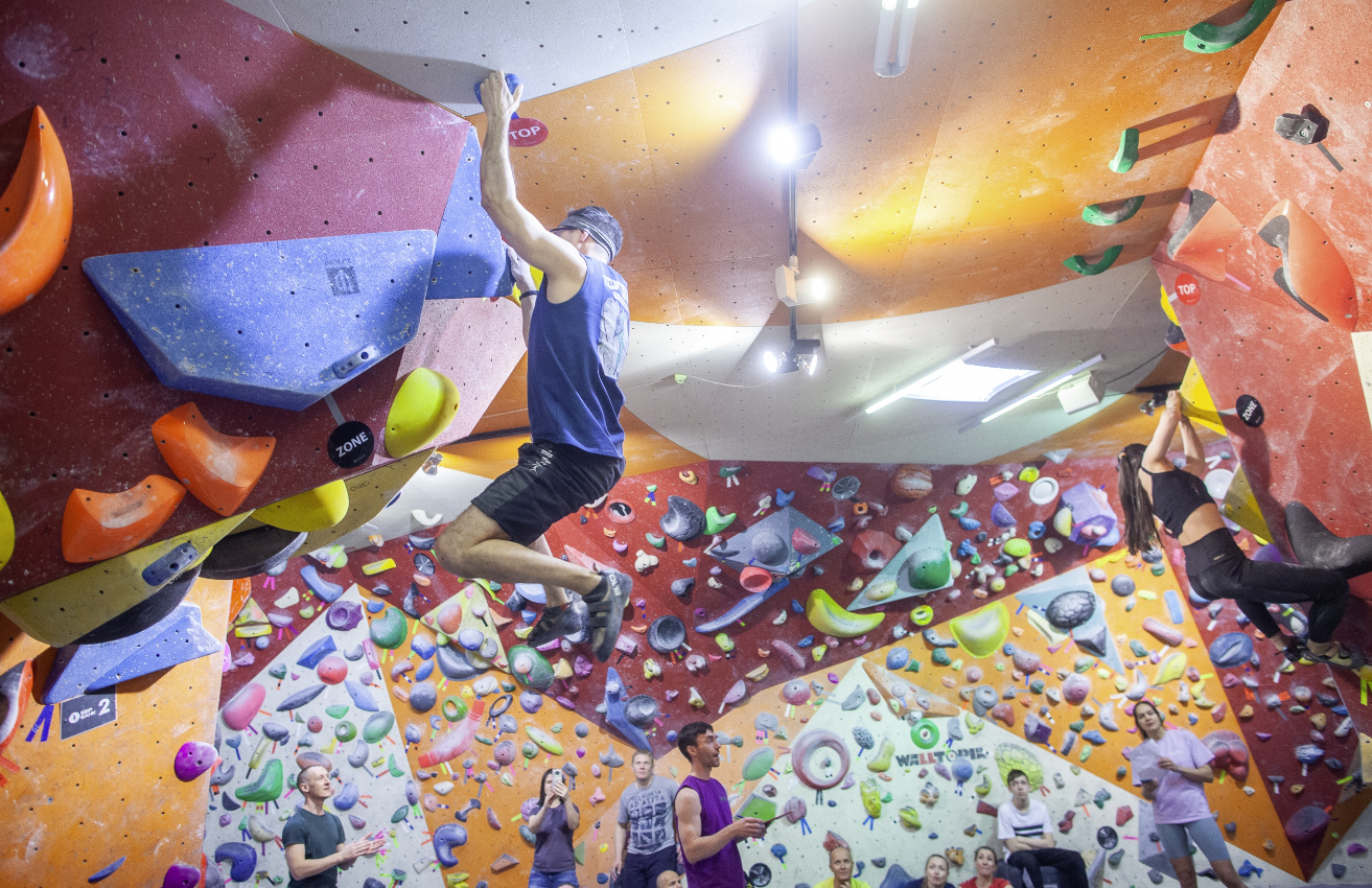 ​Скалолазный центр "Tramontana"