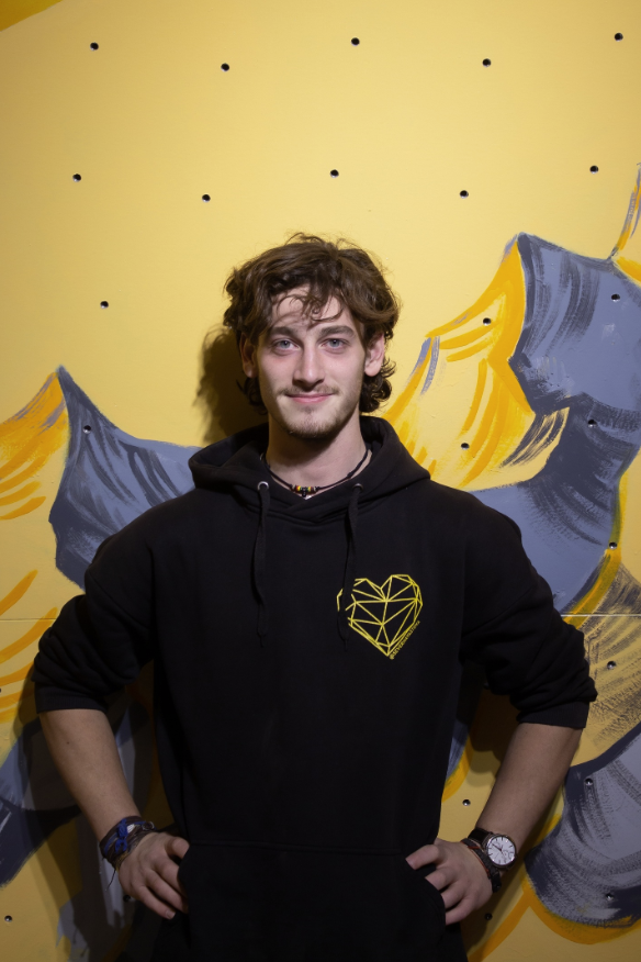 ​Детский скалодром "Траверс"