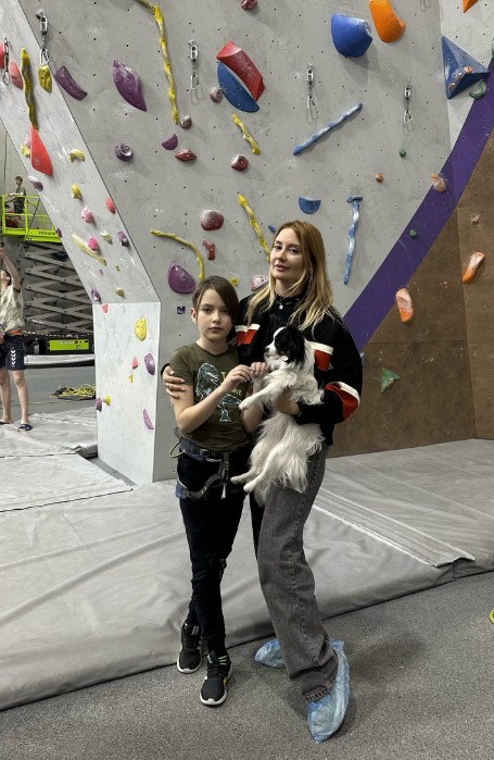 ​Скалодром "Омская школа скалолазания"