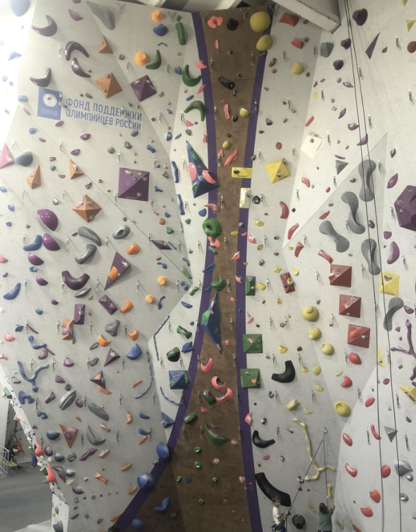 ​Скалодром "Омская школа скалолазания"