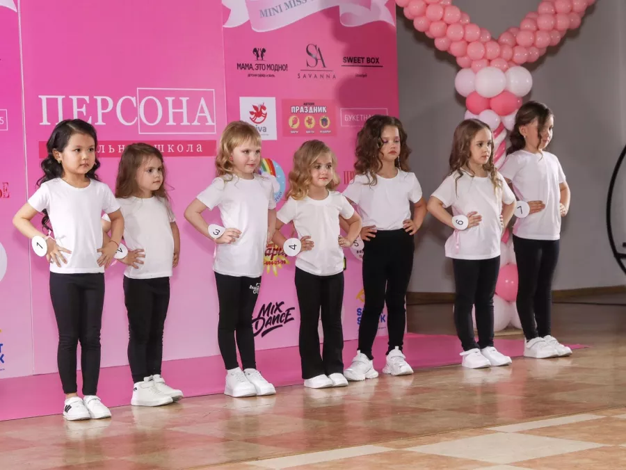 Модельная школа Персона в Уссурийске: Модельная школа , Школа моделей, Показ мод, Модельное агентство , Подиум, Кастинг, Я модель, Стать моделью, Фотопозирование ,