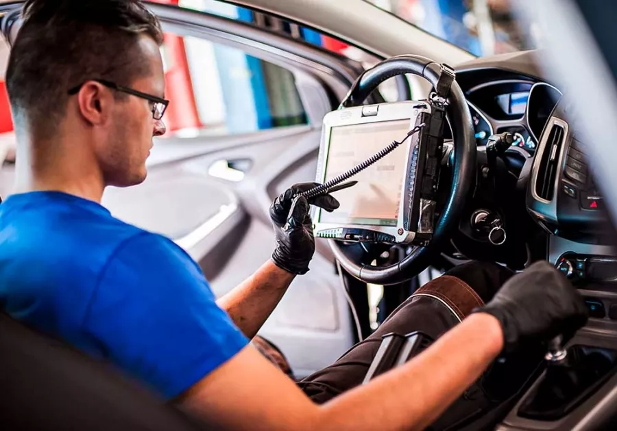 АВТОСЕРВИС GT-service в Калининграде: СТО, Ремонт Авто, АвтоМагазин, АвтоЭлектрик, Схлд-Развал, Диагностика Авто, Ремонт Топливной Системы, Чип-Тюнинг, АвтоЗвук, Установка Сигнализации, Замена Масла, Ремонт Сцепления, Ремонт КПП,