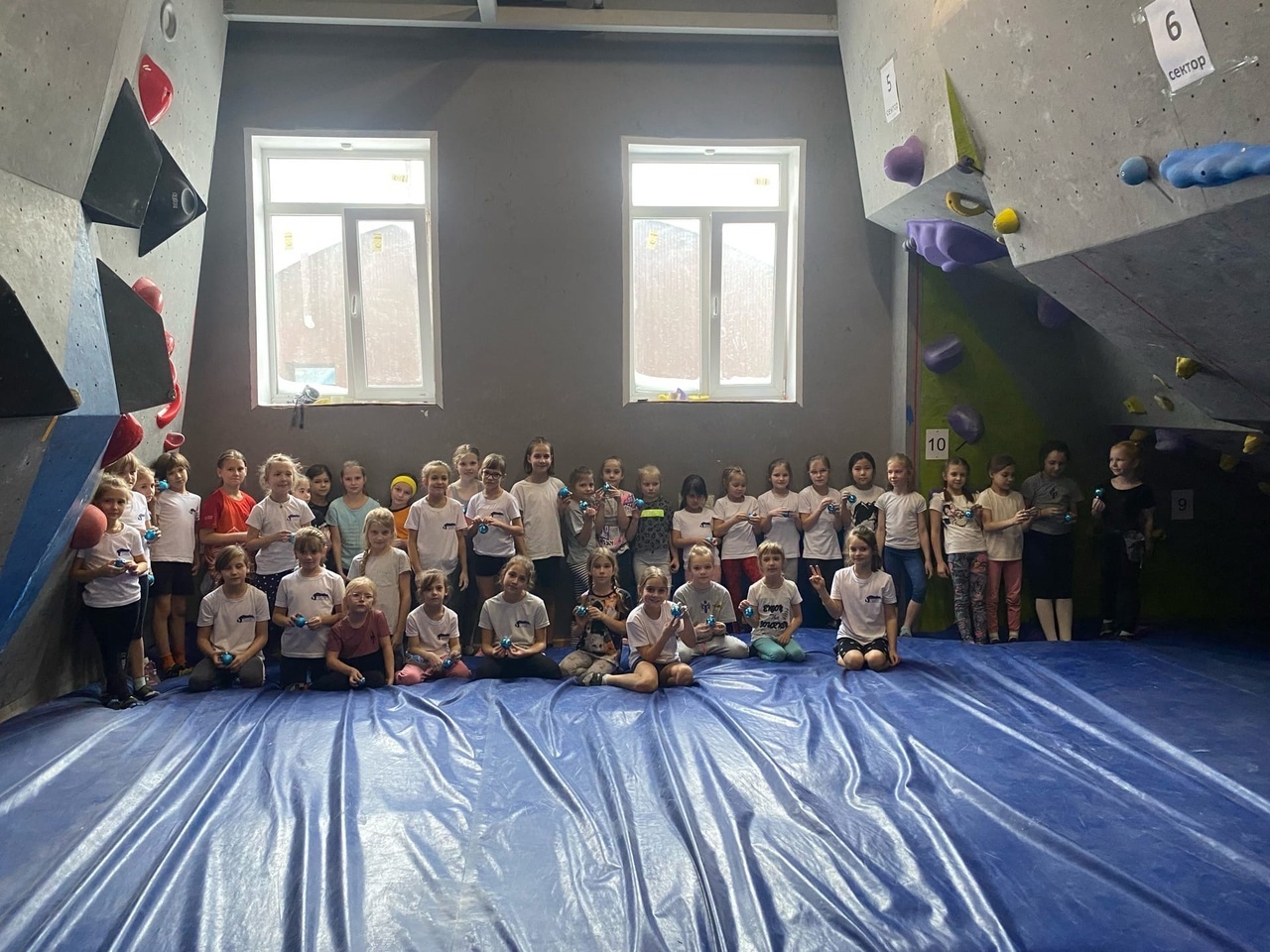 ​Скалодром "Скала 216"