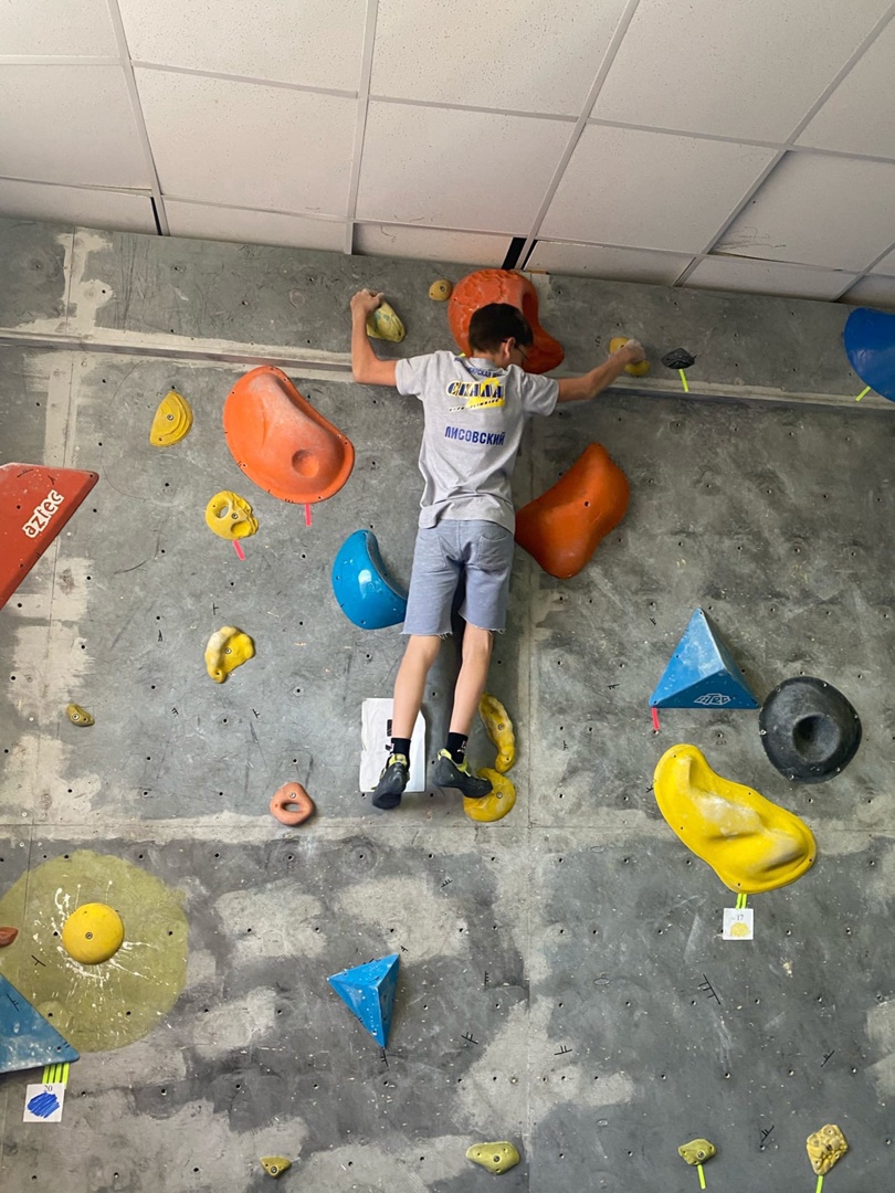 ​Скалодром "Скала 216"