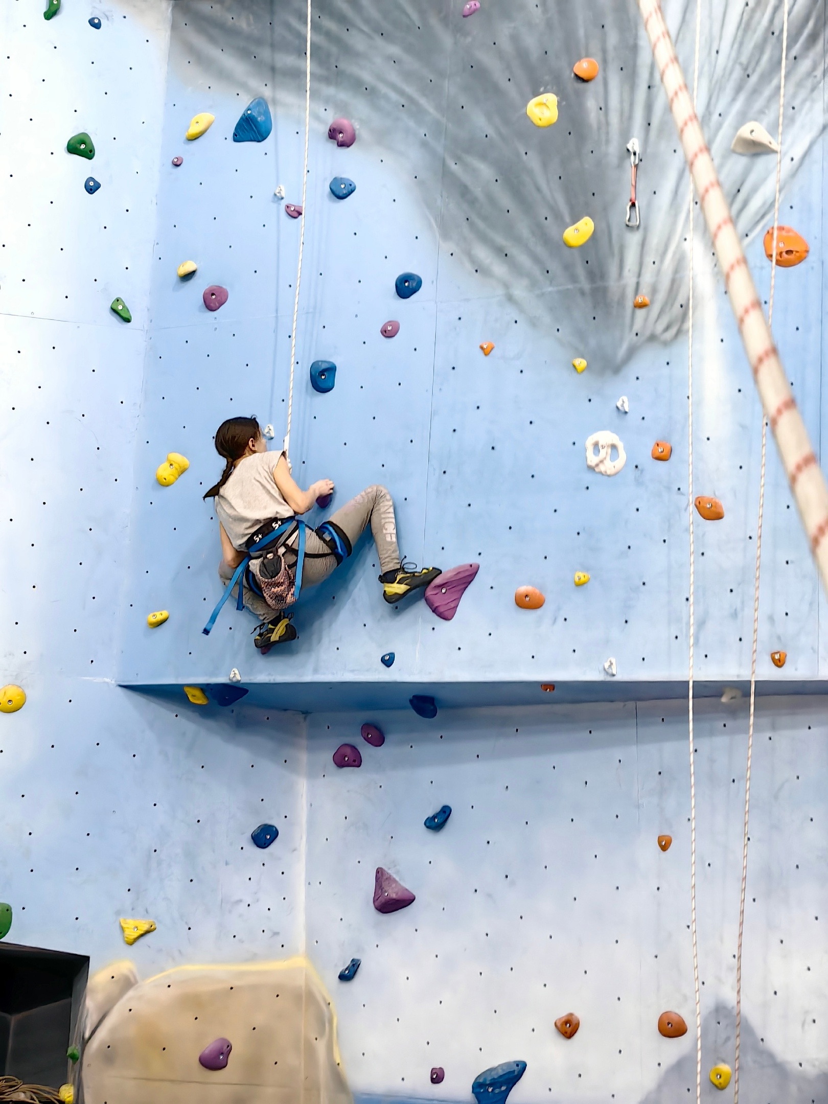 ​Скалодром "5+"