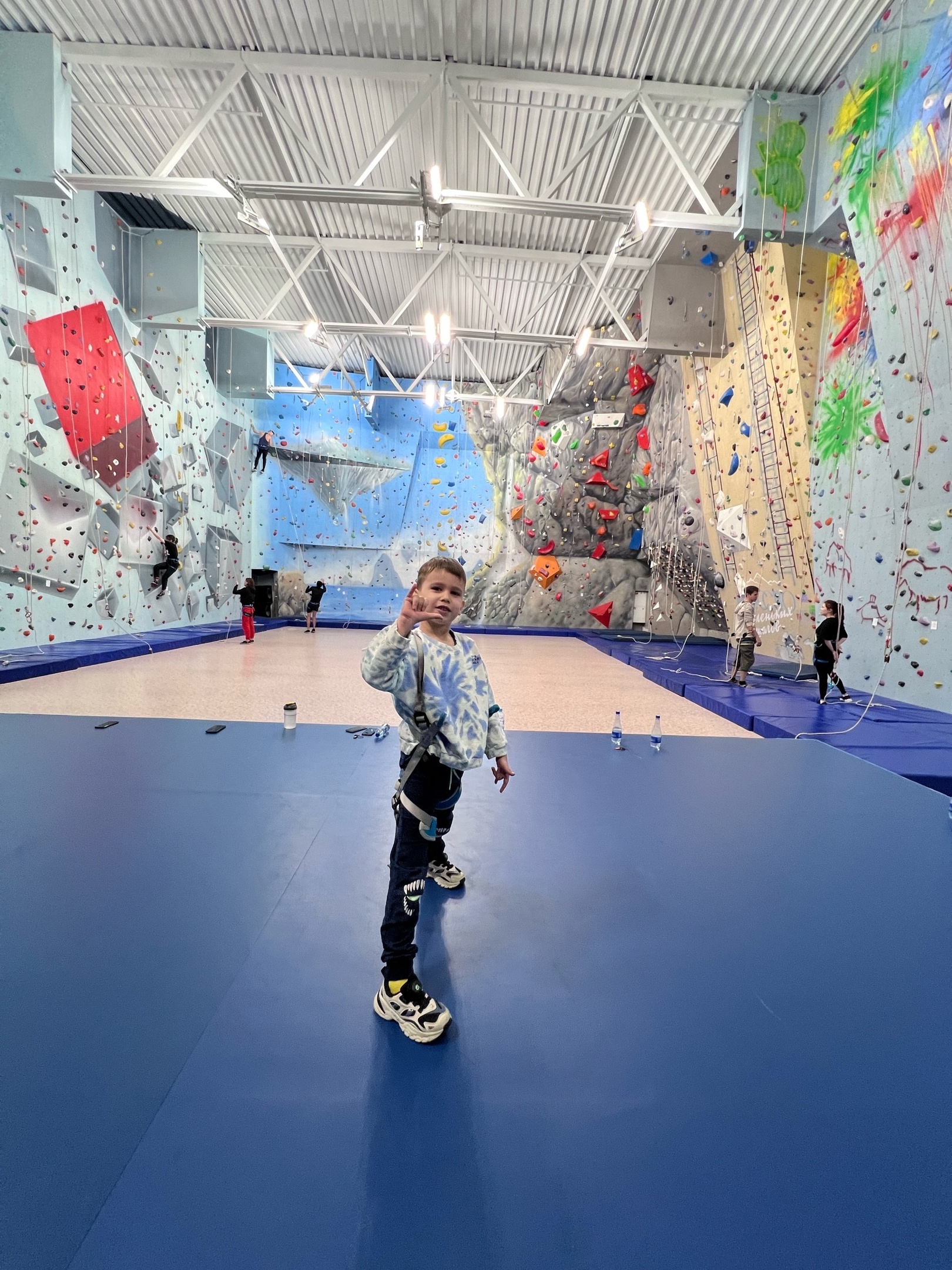 ​Скалодром "5+"