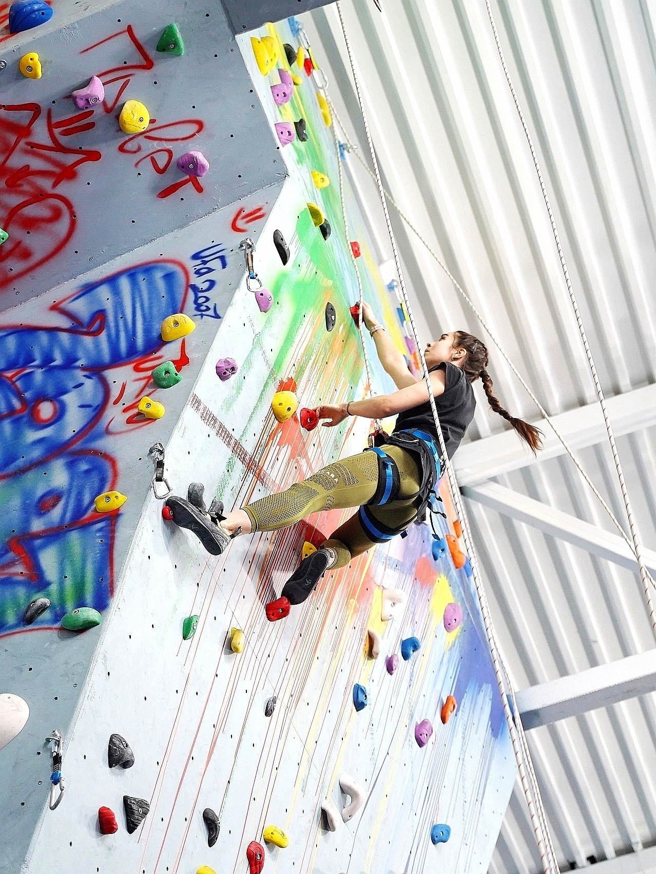 ​Скалодром "5+"