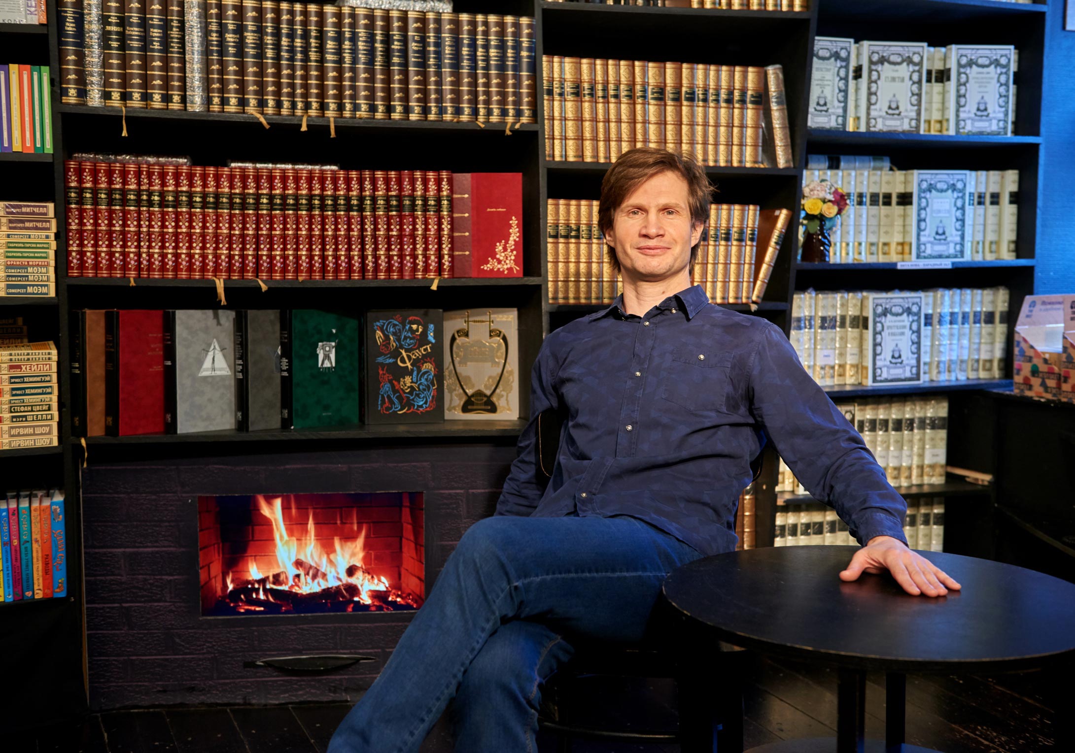 ​Книжный клуб-магазин "Гиперион"