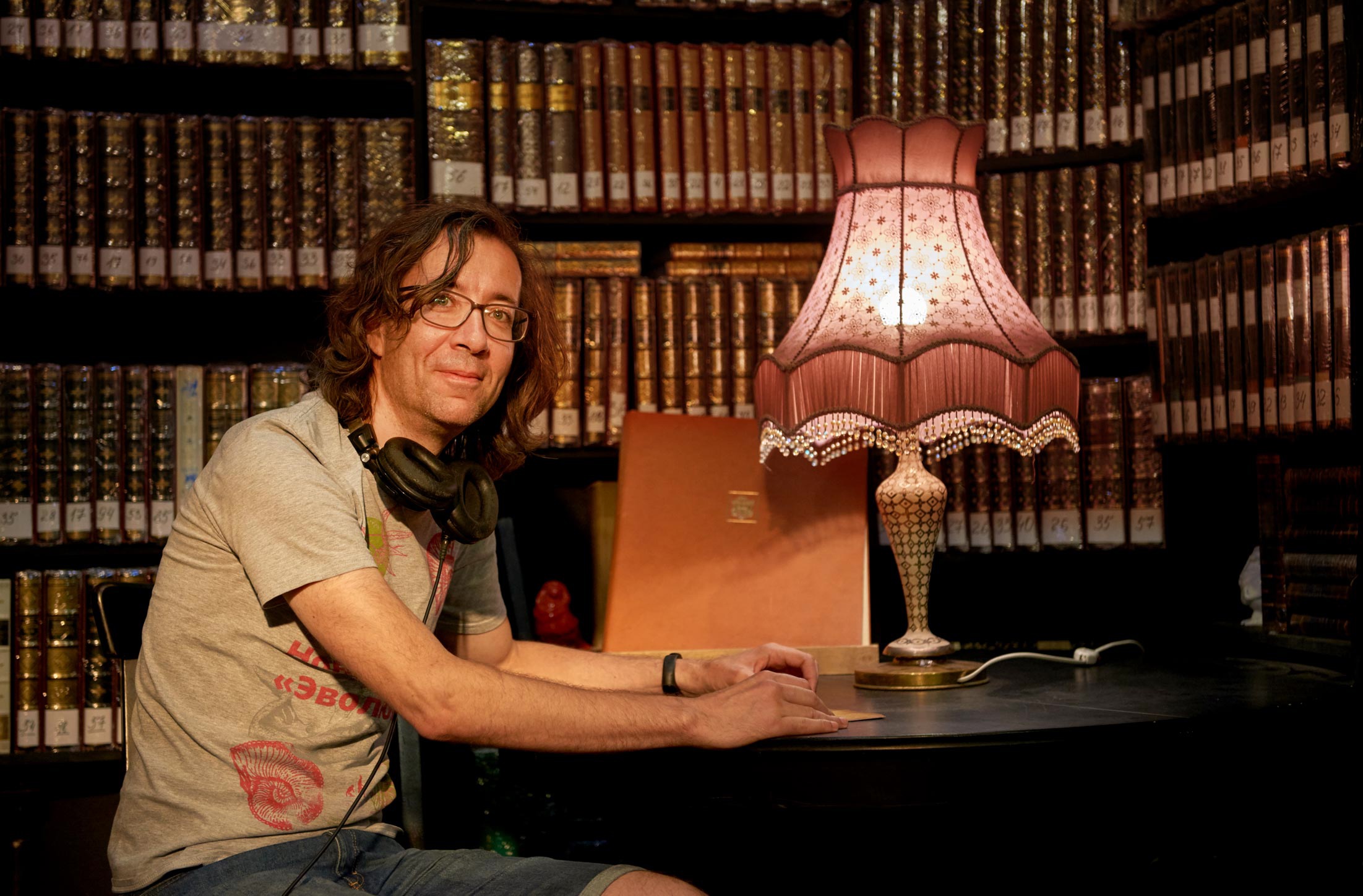 ​Книжный клуб-магазин "Гиперион"