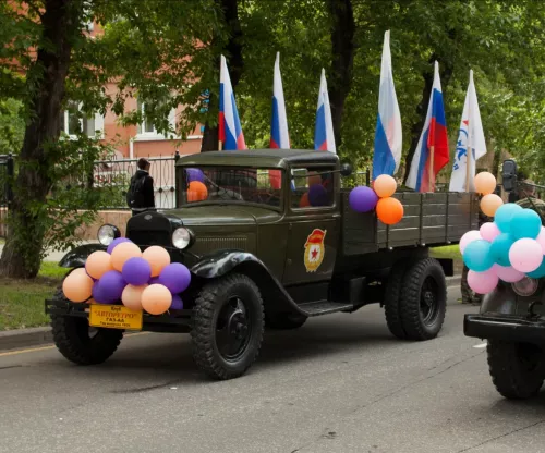 Хабаровский клуб Авторетро-100  в  Хабаровске