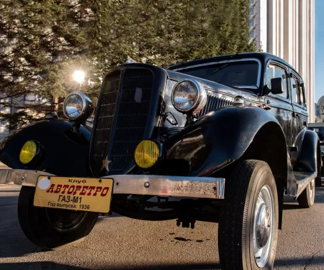 Хабаровский клуб «Авторетро-100»