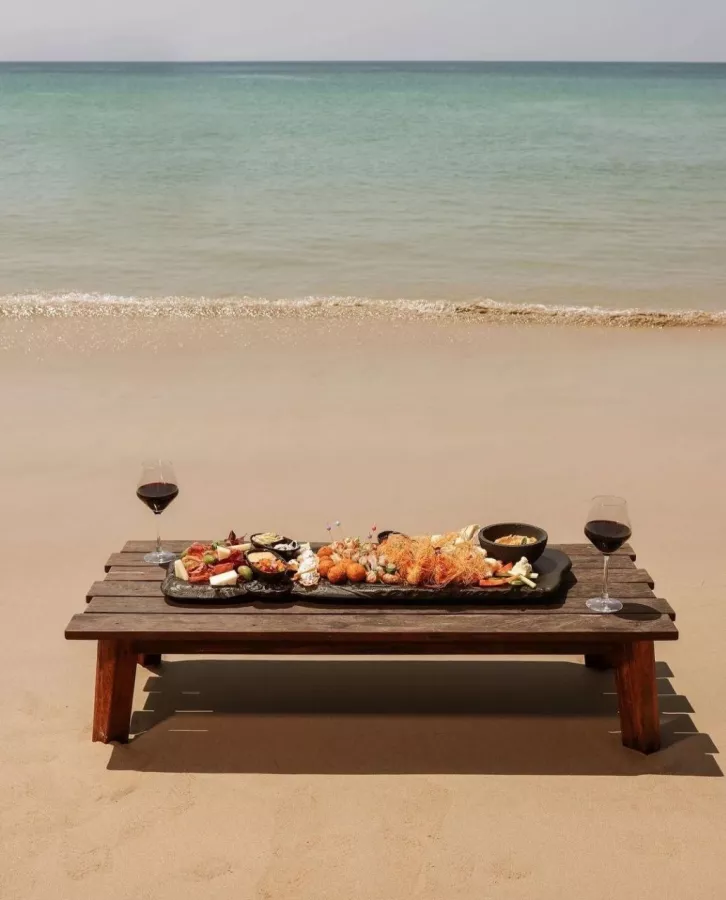 Пляжный Клуб Maya в Пхукете: Пляж, Вечеринки, Ресторан, Бар, Parties, Restaurant , Bar, Beach,