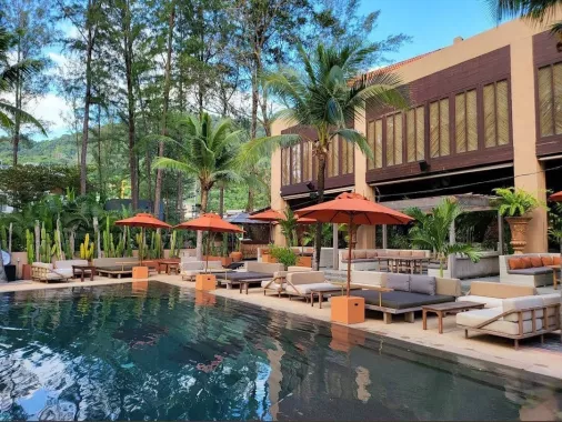 Пляжный Клуб «Cafe del Mar Phuket»