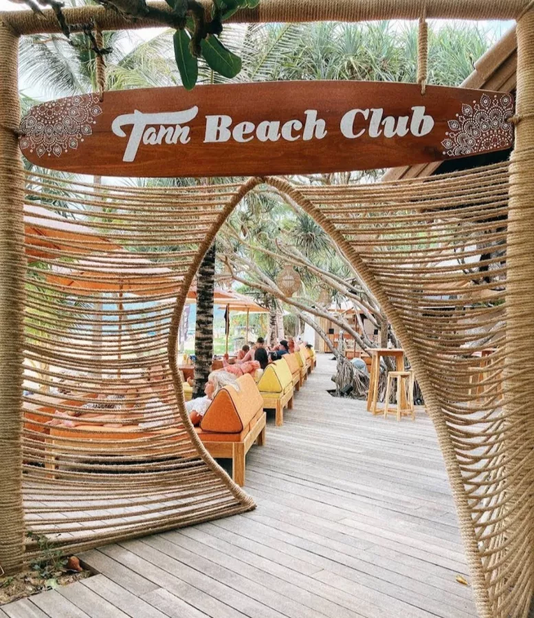 Пляжный Клуб Tann Terrace в Пхукете: Отдых, Пляж, Бар, Бассейн, Ресторан,