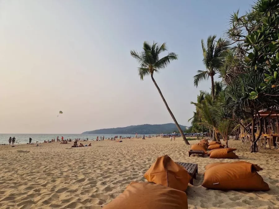 Пляжный Клуб Tann Terrace в Пхукете: Отдых, Пляж, Бар, Бассейн, Ресторан,