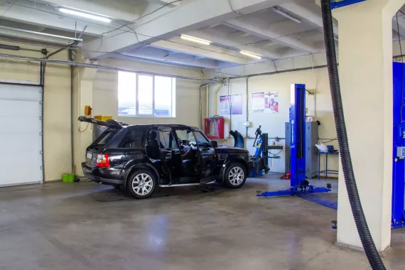 Сеть автосервисов и автомагазинов "Автолига"
