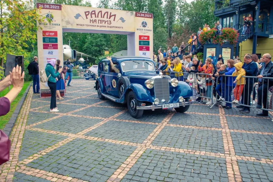 Музей Техники Вадима Задорожного в Москве: Музей РетроАвтомобилей, Музей Автомобилей, Музей Авиации, Музей Танков, Музей Техники, Выставка Ретро Автомобилей, Сделано в СССР, Назад в СССР, Музей Задорожного, Военный Музей, Ретро Мото, Выставка Мотоциклов, Экскурсия для Семьи,
