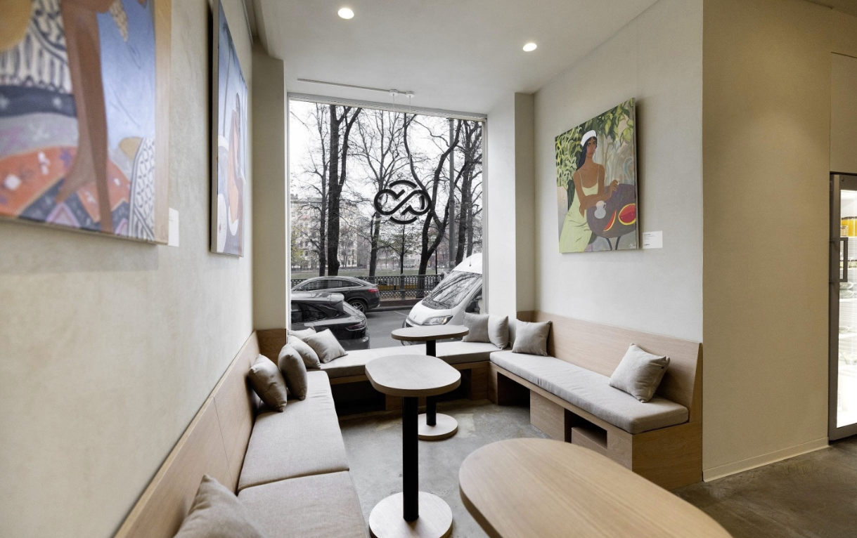 Книжный магазин "Masters Bookstore"