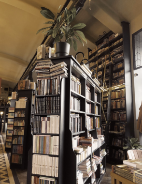 ​Книжный магазин "Подписные издания"
