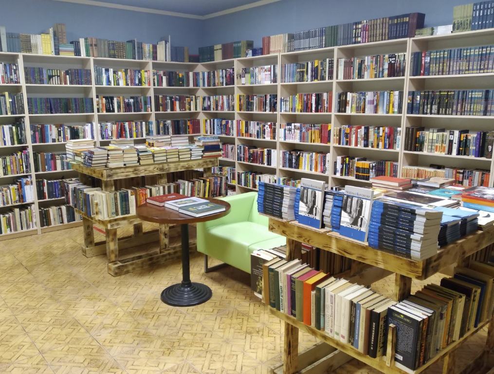 ​Книжный магазин "Фактотум"