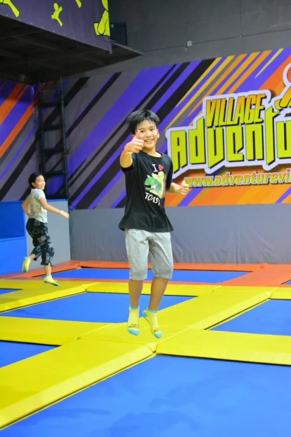 Игровая Площадка Adventure Village Phuket в Пхукете: Kids Room, Kids Activities , Zipline, Trampoline, Зиплайн, Детские Развлечения , Батуты, Детская комната,