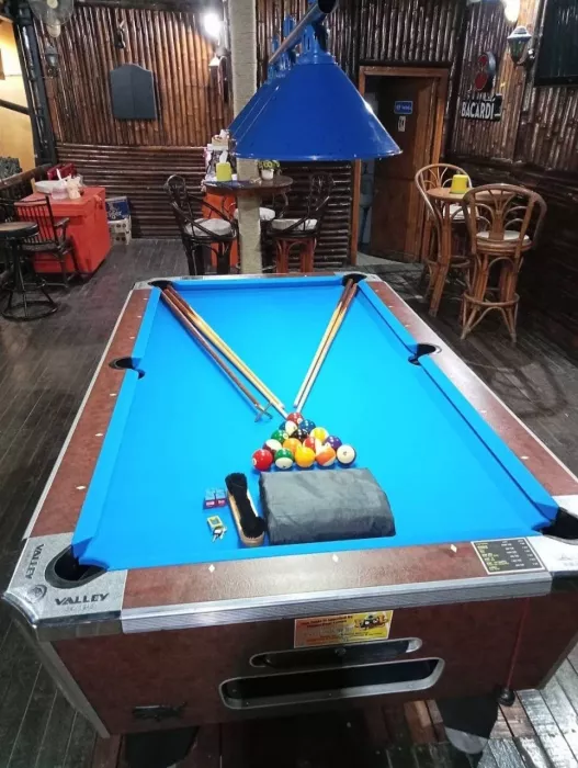 Магазин Phuket Pool Tables в Пхукете: Бильярд, Магазин, 
