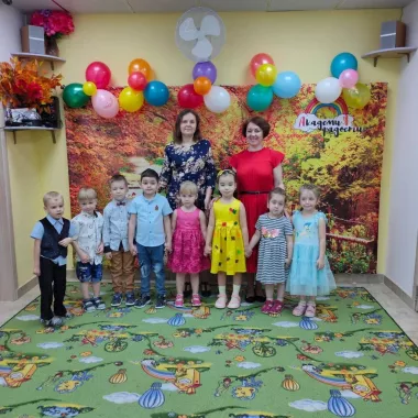 Детский клуб Академия радости