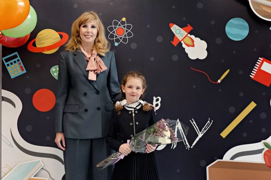 Частная прогрессивная школа Смарт скул в Москве: Детский лагерь, Развилка, Частная школа, Для детей, Для детей, Школьникам, Дошкольникам, Детский клуб, Детский центр,
