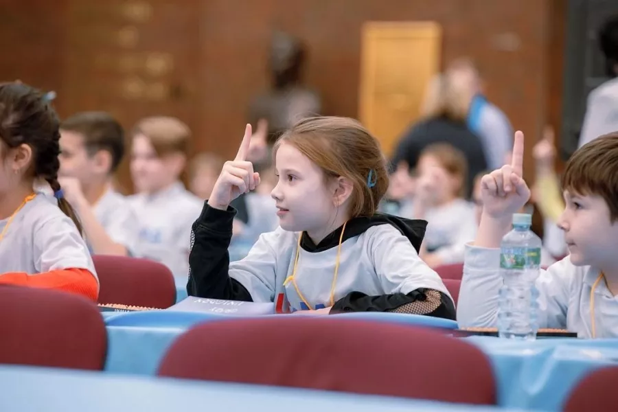 Академия развития IQ-Kids в Москве: Развилка, Для детей, Для детей, Научиться рисовать, Рисование, Детский центр, Детский клуб, Школьникам, Развитие интеллекта,