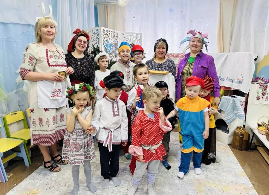 Детский центр Волшебный фонарик в Москве: Детский центр, Детский клуб, Для детей, Для детей, Научиться рисовать, Развилка, Школа, Школьникам, Дошкольникам, Детские игры,