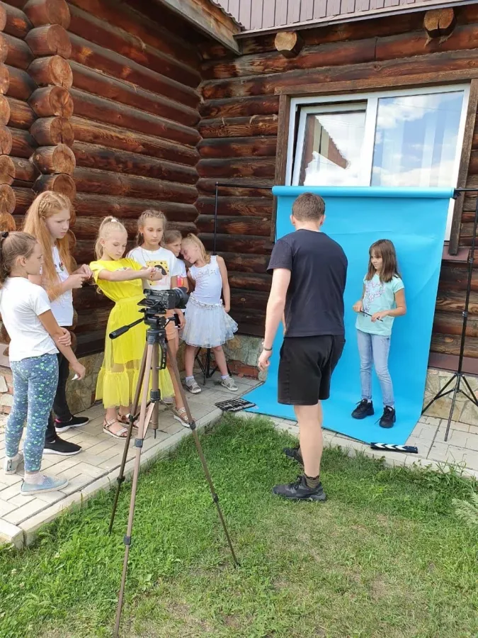 Киношкола БебиУМ в Адлере: Киношкола, Актёрское мастерство, Сценическая роль, Сценические движения, Сценический бой, Творчество, Ораторское искусство, Курсы, Кино, Журналистика, Телевиденье,