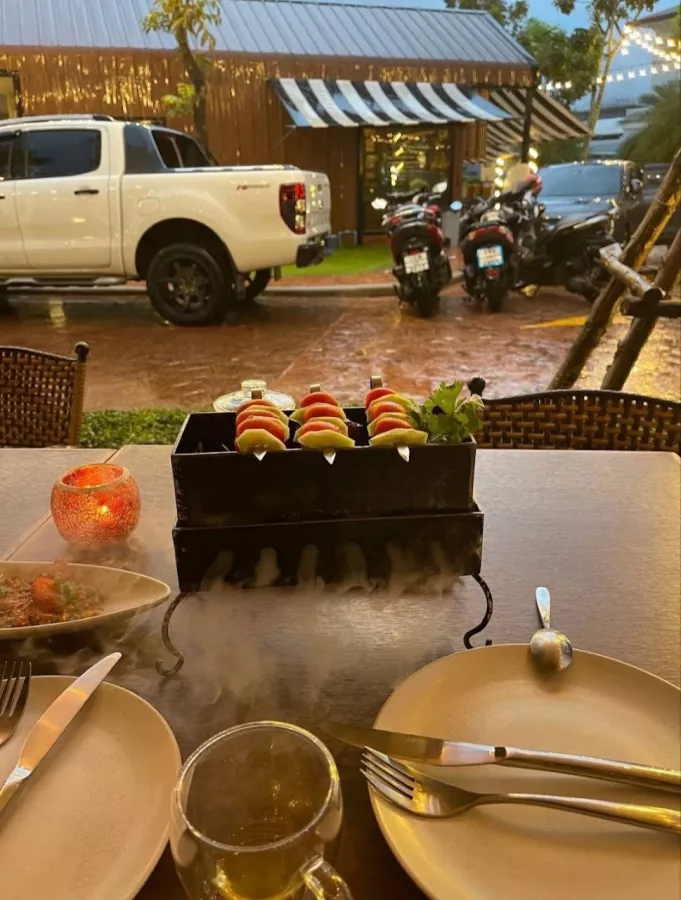 Ресторан Tbilisi в Пхукете: Restaurant, Lake, Georgian Cuisine, Ресторан, Озеро, Грузинская Кухня,
