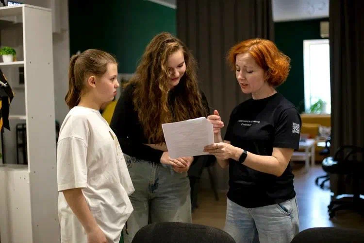 Киношкола Медиаскоп в Астрахани: Киношкола, Актёрское мастерство, Сценическая роль, Сценические движения, Сценический бой, Творчество, Телевиденье, Ораторское искусство, Курсы, Кино, Кинематограф, Драматургия ,