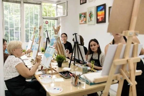 Арт-студия Смарт в Москве: Арт студия , Научиться рисовать, Своими руками, Идея для свидания, Для детей и взрослых, Для детей, Картина своими руками, Для души, Школа рисования, Рисование, Свидание, Корпоратив,
