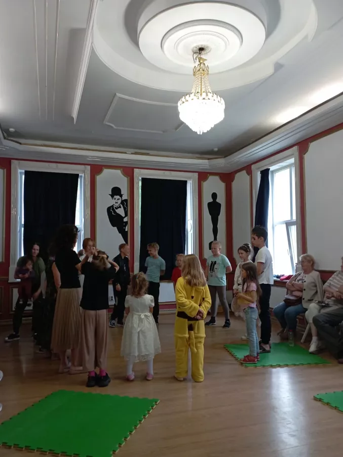 Киношкола Базис в Калининграде: Киношкола, Актёрское мастерство, Сценическая роль, Сценические движения, Сценический бой, Творчество, Телевиденье, Ораторское искусство, Курсы, Кино, Кинематограф, Драматургия ,