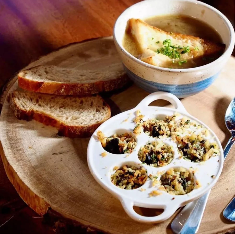 Ресторан Cava Bien Marche в Пхукете: Ресторан, Французская Кухня, Вино, Restaurant, Wine, French Cuisine,