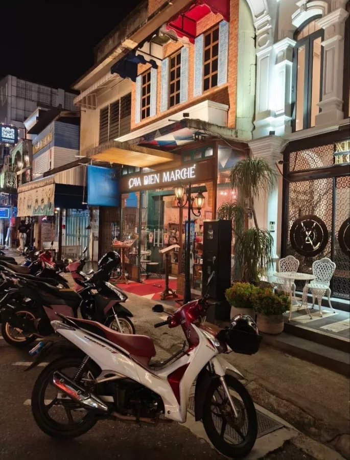 Ресторан Cava Bien Marche в Пхукете: Ресторан, Французская Кухня, Вино, Restaurant, Wine, French Cuisine,