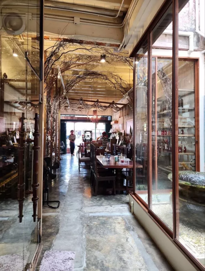 Ресторан Cava Bien Marche в Пхукете: Ресторан, Французская Кухня, Вино, Restaurant, Wine, French Cuisine,