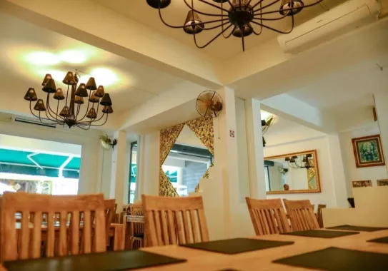 Ресторан «Cafe De Paris»