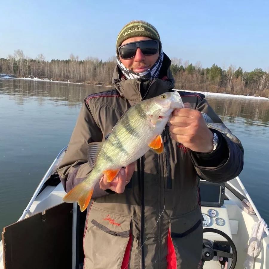 Рыботур. Рыбалка с Гидом в Новосибирске: Рыбалка, Клуб, Подарки, Катер,