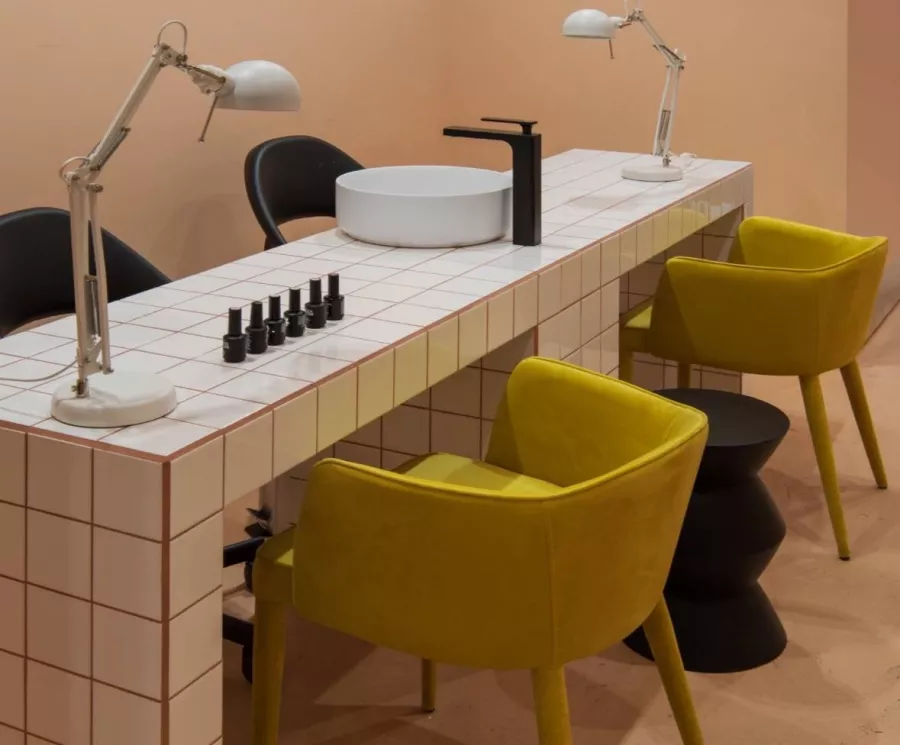Бьюти коворкинг Cuteam в Москве: Коворкинг, Beauty коворкинг, Бьюти коворкинг , Для мастера, Бьюти мастер, Аренда офиса, Аренда помещения, Педикюр, Маникюр, Визажист, Бровист,
